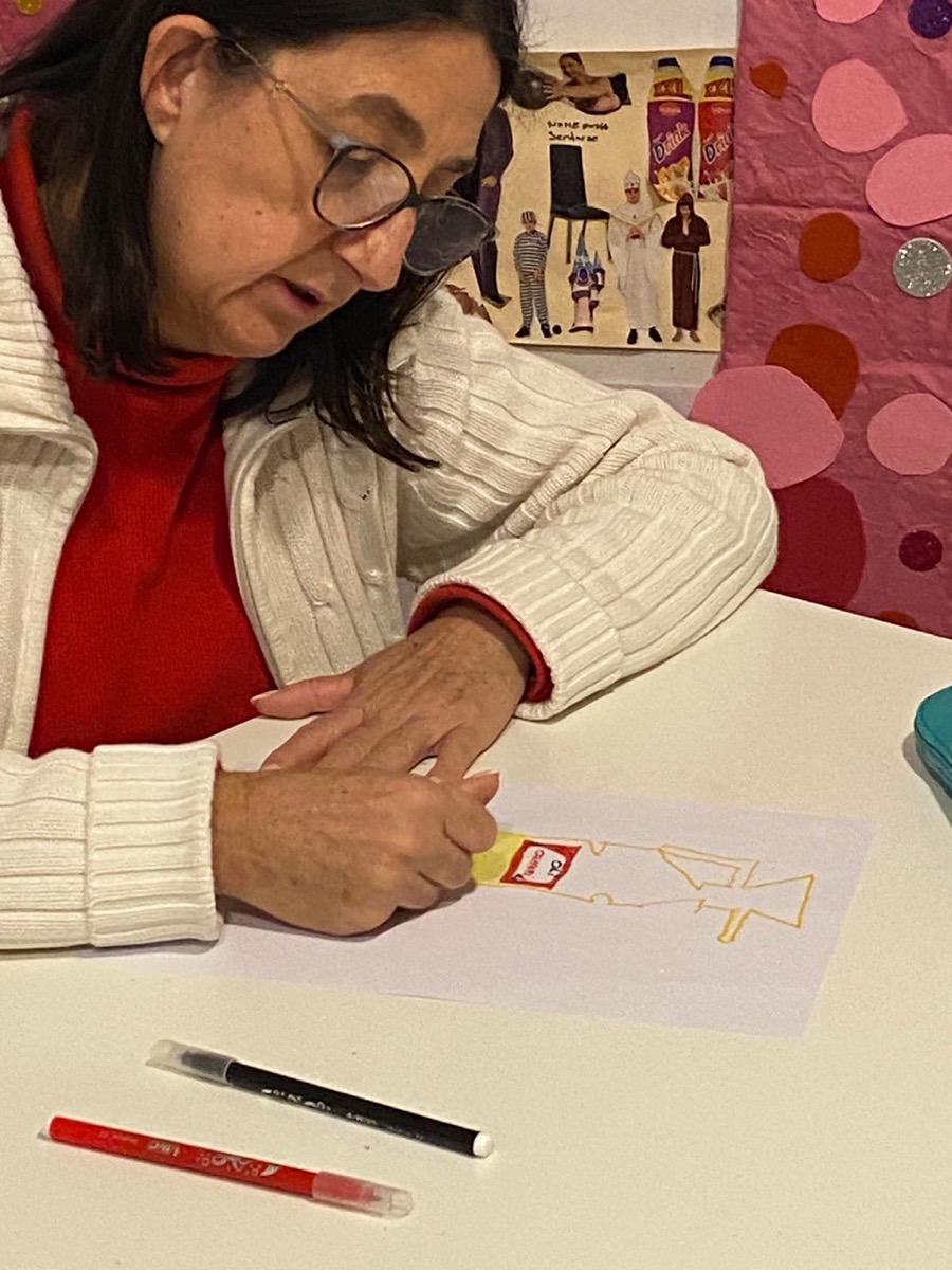 Taller d'art a la Fundació Aldaba: Un paquet de la cuina